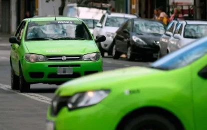 Desregulan el sistema de taxis y remises: cualquier persona con carnet profesional podrá solicitar una licencia